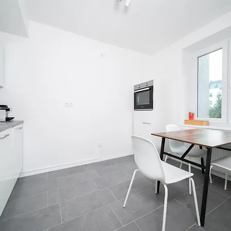 Deluxe - 1 & 2 Bedroom - Zentral - 10 Min Messe